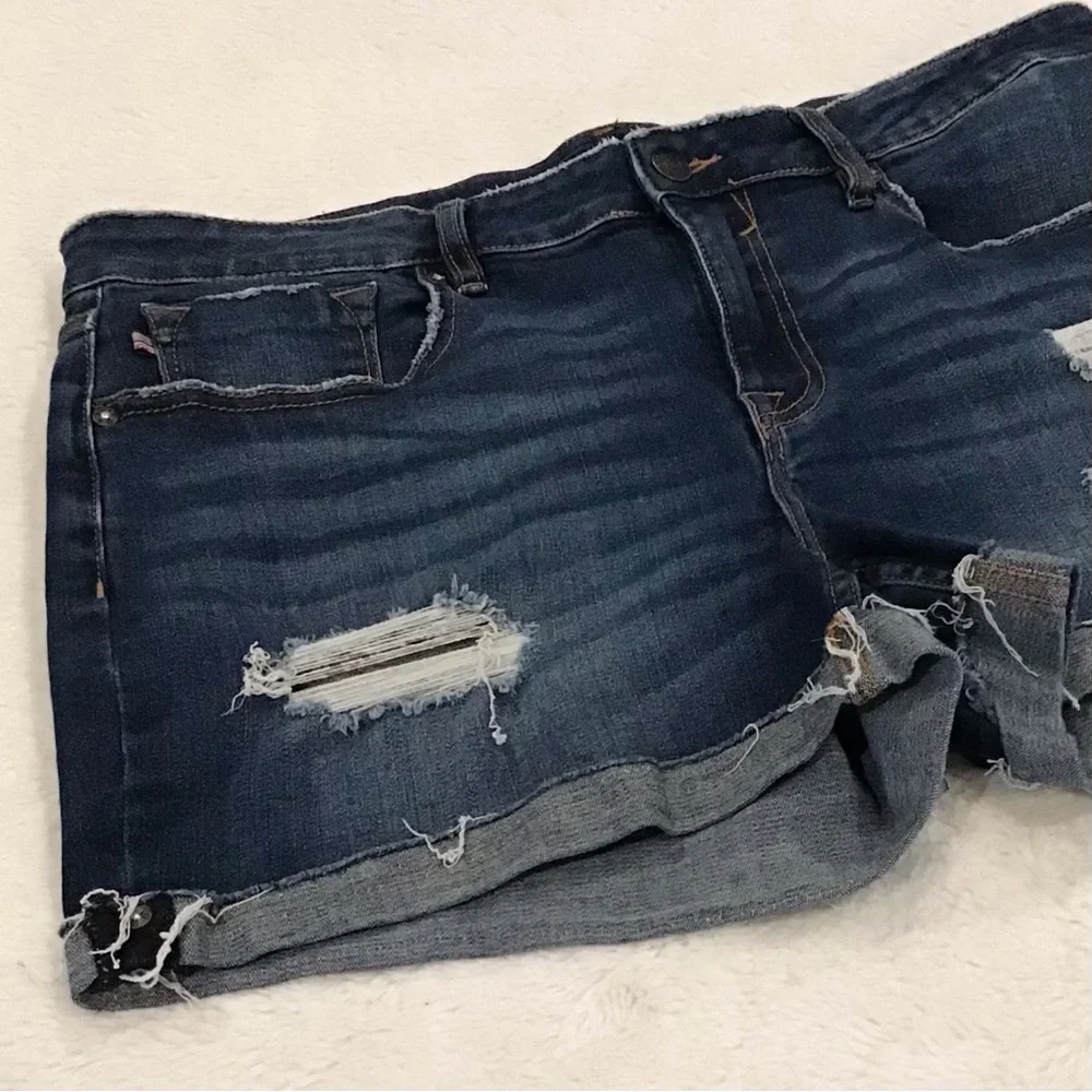 Vigoss 31 (US 12) Marley Denim Women’s Shorts Mid Rise Distressed Stretch Cuffed